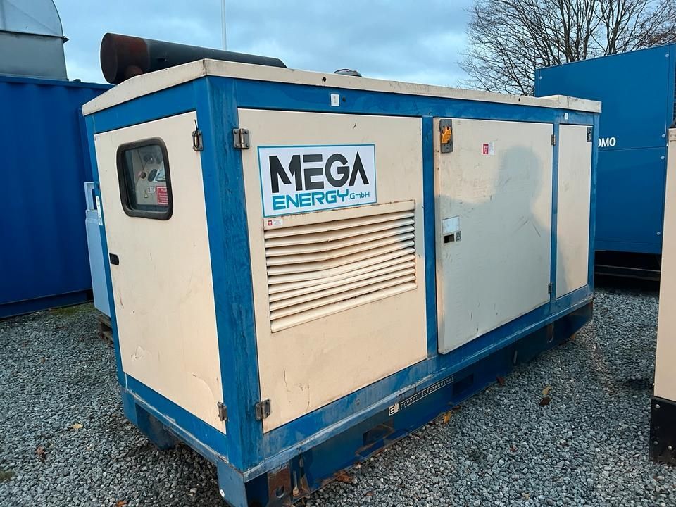 John Deere 200 KVA  (1)
