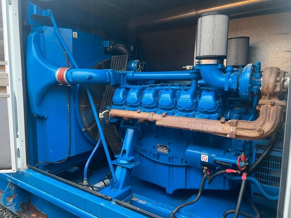 MAN 700 KVA (1)