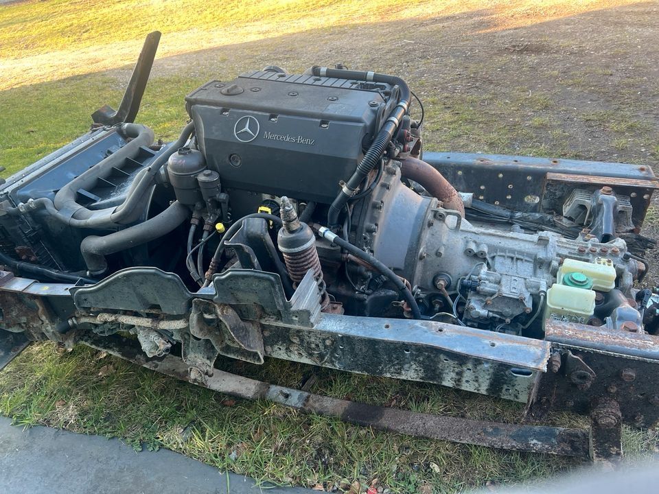 Mercedes Atego Motor OM904 LA  (1)