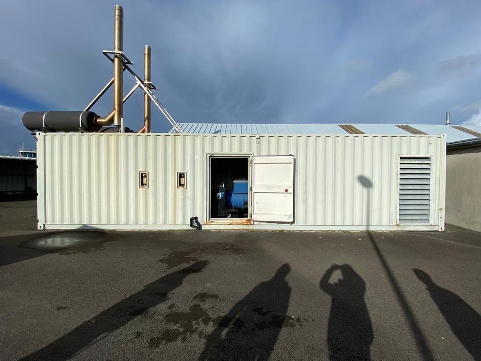 Notstromaggregat MTU 825 KVA
