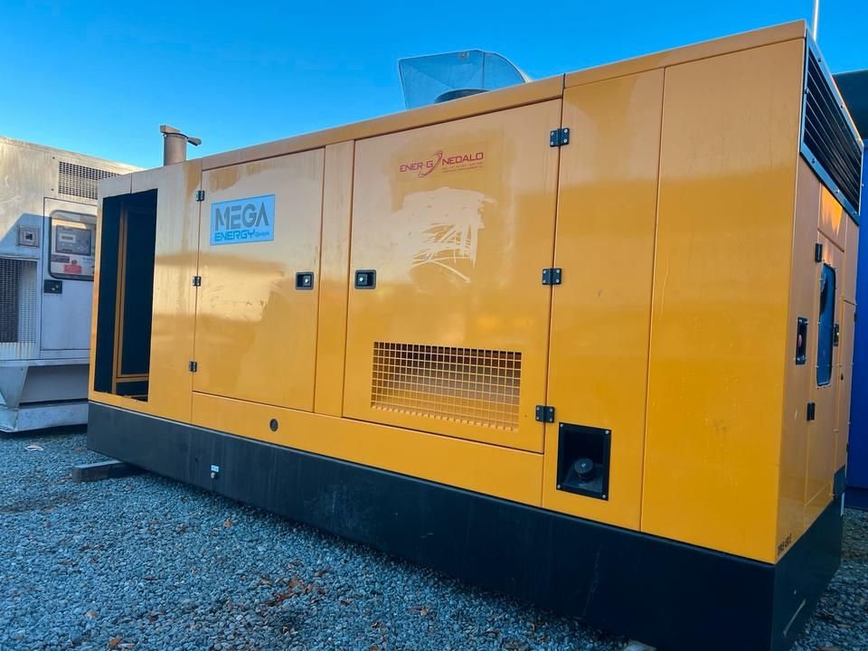 Perkins 400 KVA  (1)