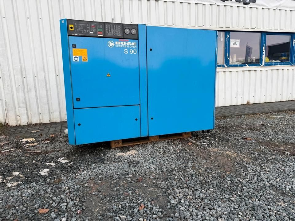 Schraubenkompressor S90 (1)